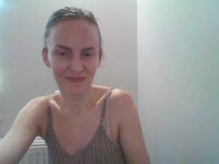 AnnaLovely