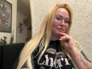 Nikkie25